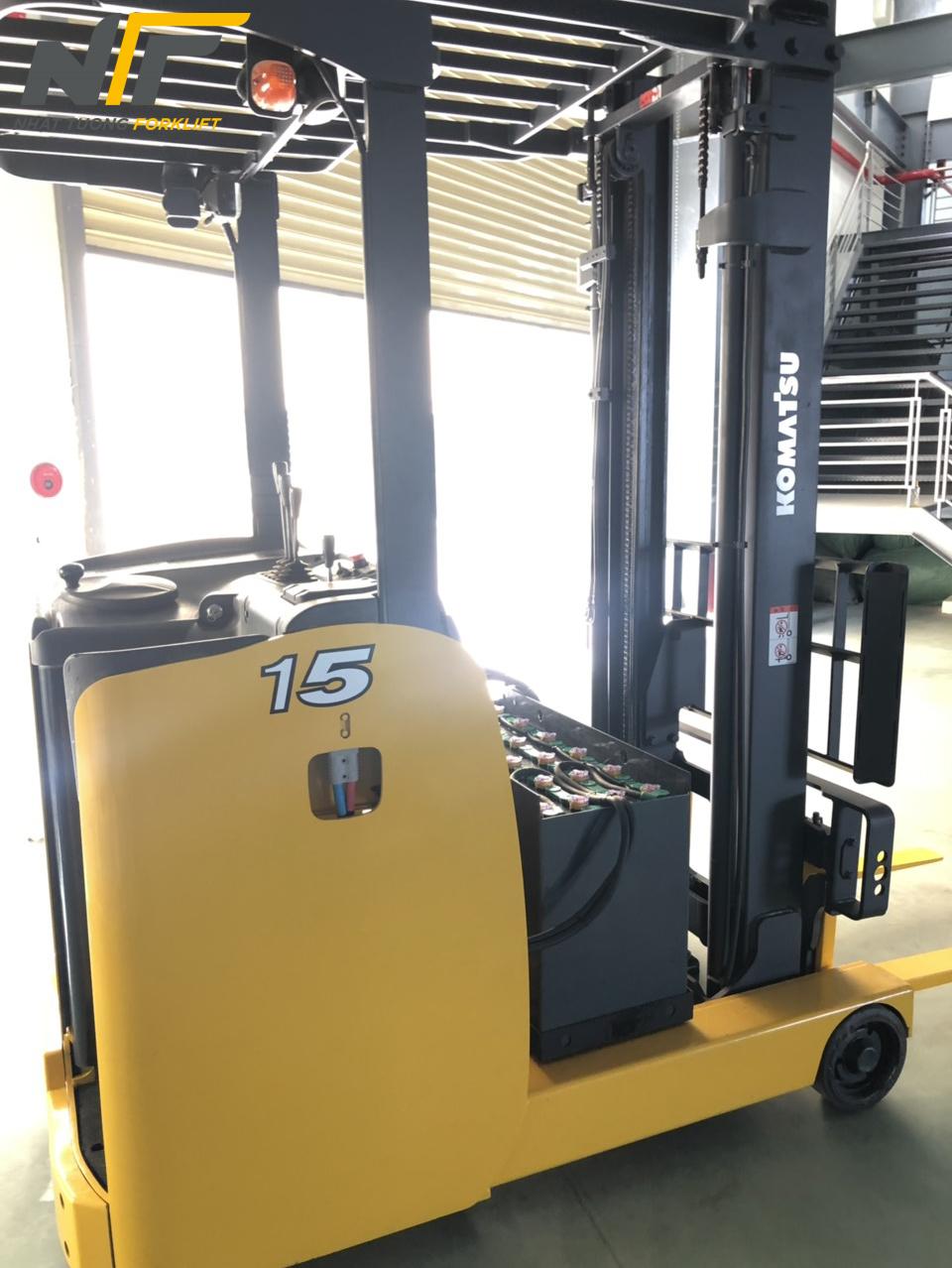 Xe nâng điện đứng lái 1,5 tấn KOMATSU FB15RL-15-NT20134M